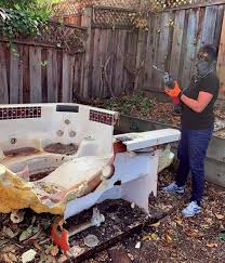 Best Foreclosure Cleanout  in Valinda, CA